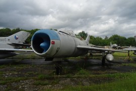 MiG-19