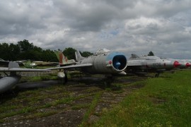 MiG-19