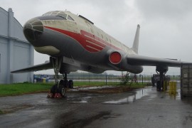 Tu-104