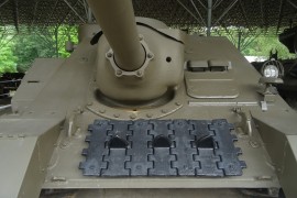 SU-100