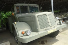 Tatra 111