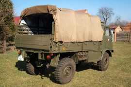 Tatra 805