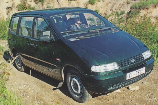 Lada 2120 Naděžda