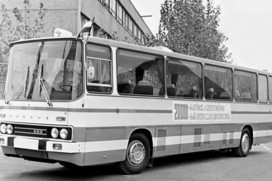 Ikarus 250