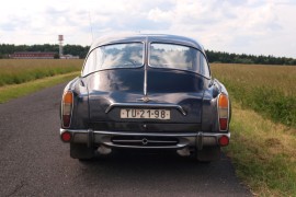 Tatra 603