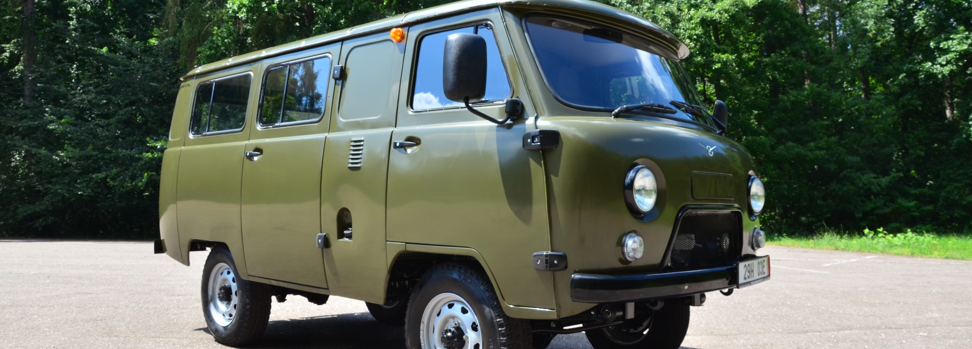 UAZ 452