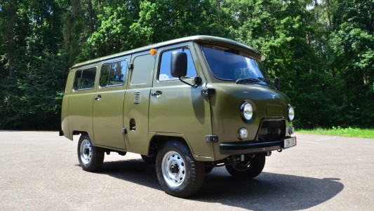 UAZ 452