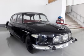 Tatra 603