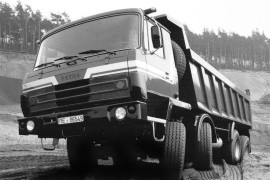 Tatra 815